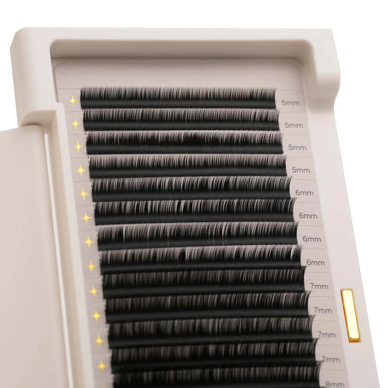 Everything Lashes .03mm (Light Heart)